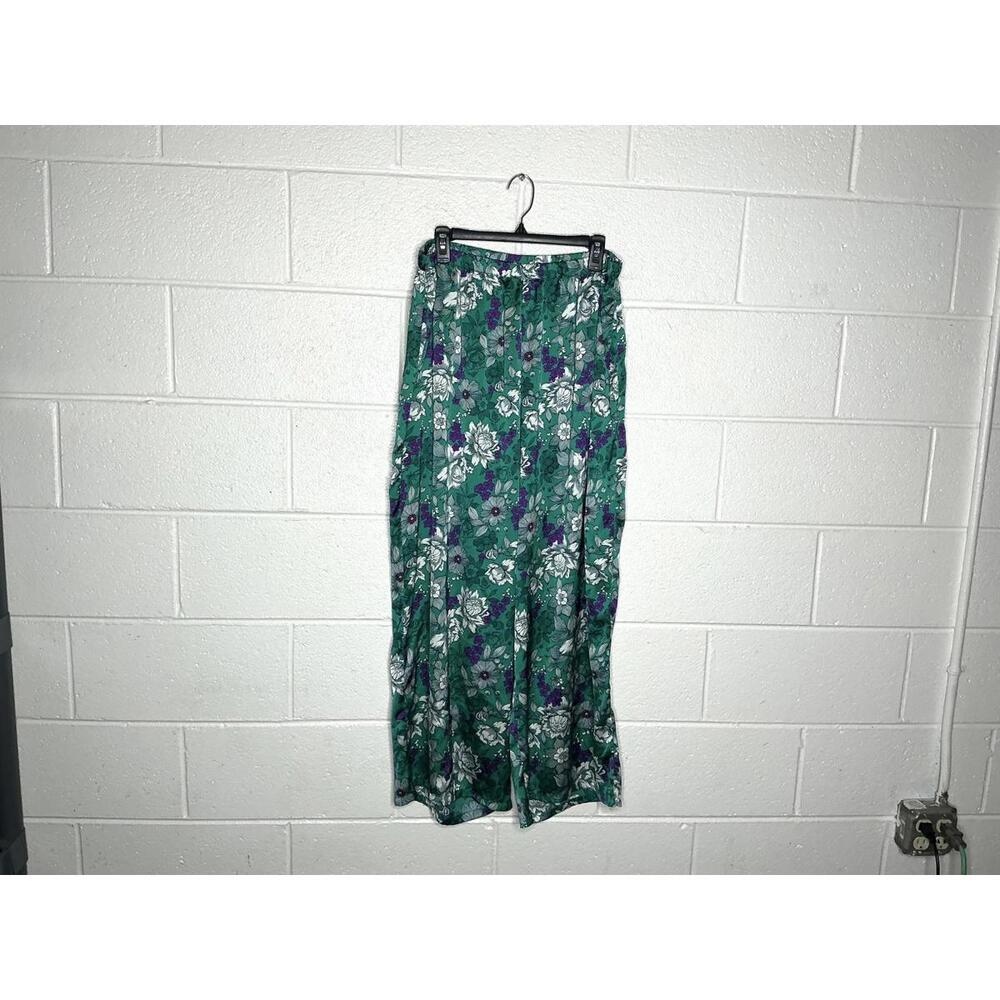< Adore Me Verica Floral Green Satin Pajama Set > - Picture 6 of 9